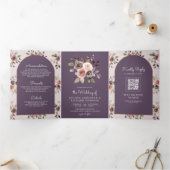 Neutrale Taupe Bloemencode QR Code Stof Paarse Bru Drieluik Uitnodiging (Binnen)