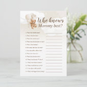 Neutrale teddybeer die mammie het beste kent spelk kaart (Staand voorkant)