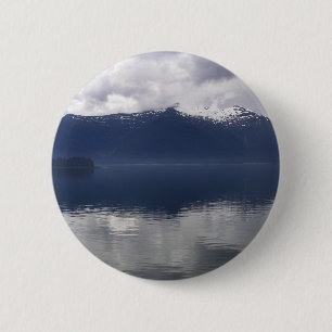 Nevelige Alaskische Zee in tinten blauw Ronde Button 5,7 Cm