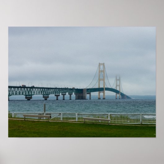 Nevelige Mighty Mac Poster (Voorkant)