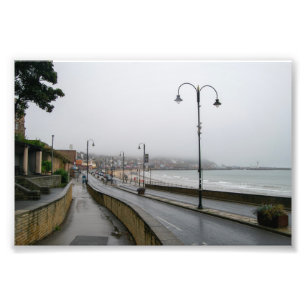 Nevelige ochtend bij Scarborough Foto Afdruk