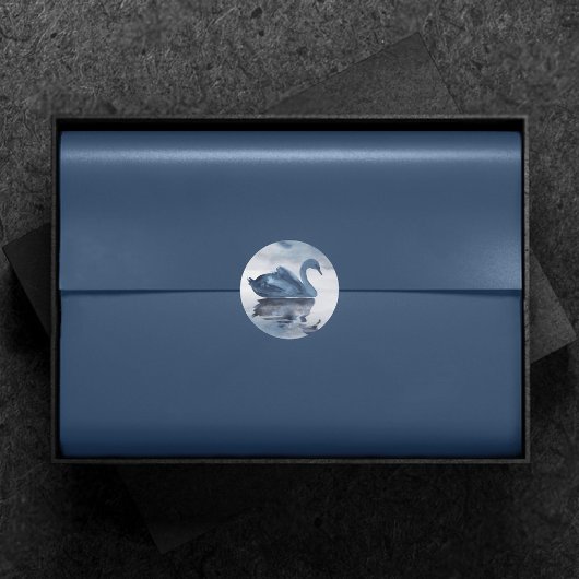 Nevelige reflecties | Stofwolk Blauw Zwanenmeer Br Ronde Sticker