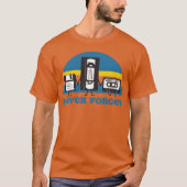 Never Forget Floppy Disk VHS and Casetteape friend T-shirt (Voorkant)