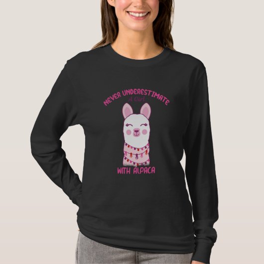 Never underestimate a girl with Alpaca T-shirt (Voorkant)