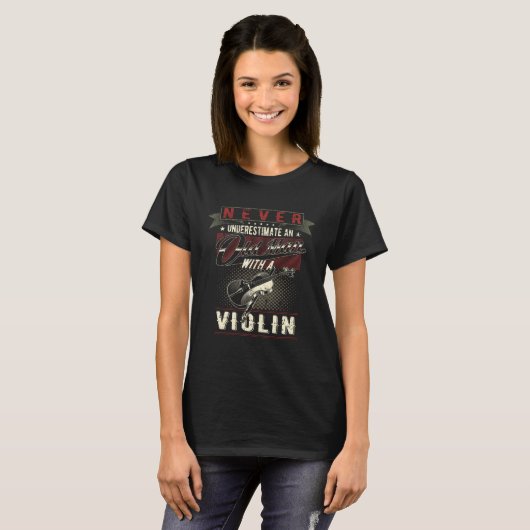 Never Underestimate An Old Man With A Violin Vinta T-shirt (Voorkant volledig)