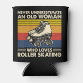 Never Underestimate An Old Woman On A Bicycleunder Blikjeskoeler (Voorkant)