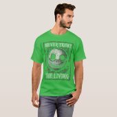 Neverrusthe Living Gothic Horror Smiling Face Goth T-shirt (Voorkant volledig)