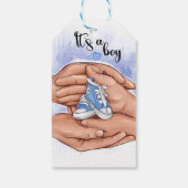 New Baby Announcement – Parents Holding Baby 👣 Cadeaulabel (Achterkant)