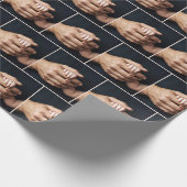 New Baby' Hand In Man's Hand Cadeaupapier (Hoek)