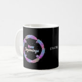 New Beginnings / Nuevos Comienzos 2027 Koffiemok (Voorkant links)