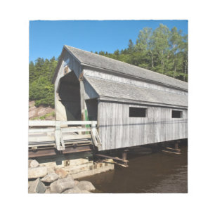 New Brunswick, Canada. Ierse rivier bedekt Notitieblok