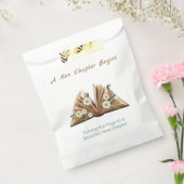 New Chapter Begins Turning the Page Floral Bedankzakje (Gezegeld)