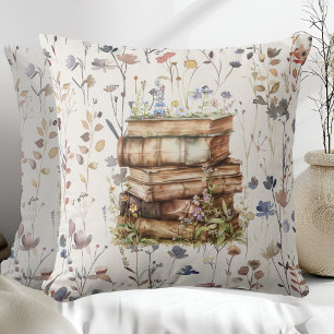 New Chapter waterverf, stapel boeken wilde bloemen Kussen