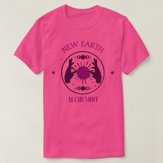 New Earth Alchemist 1 paars T-shirt (Design voorkant)