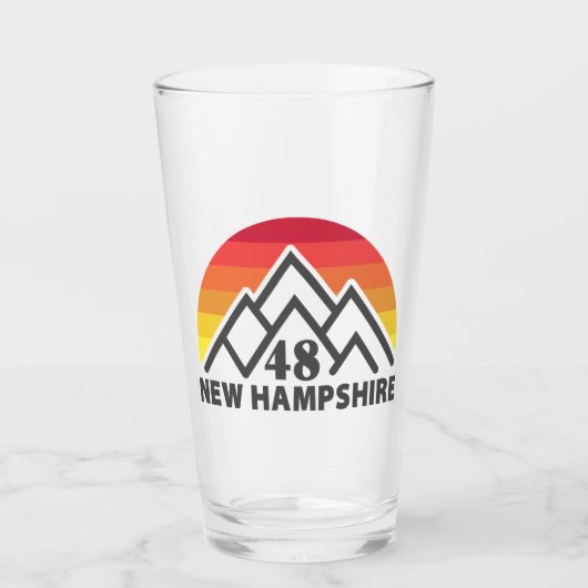 New Hampshire 48 Retro Mountain Glas (Voorkant)