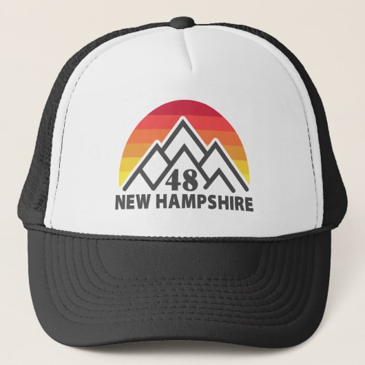 New Hampshire 48 Retro Mountain Trucker Pet (Voorkant)