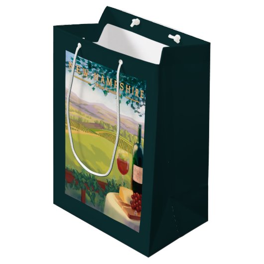 New Hampshire Wine Country Scene Medium Cadeauzakje (Voorkant Gekanteld)