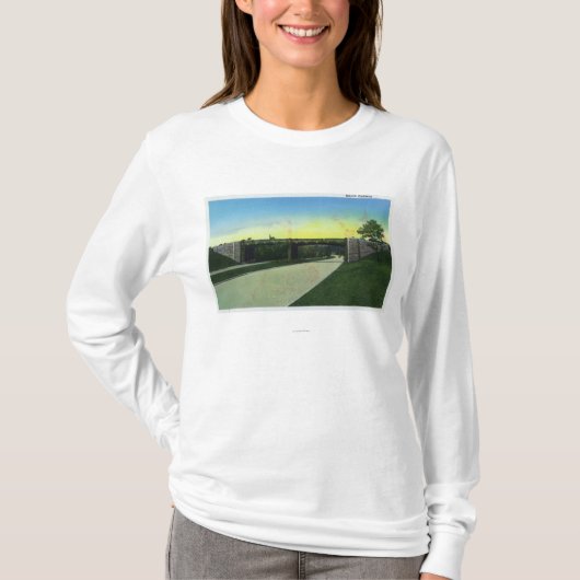 New Haven, CTView of Merritt Parkway T-shirt (Voorkant)