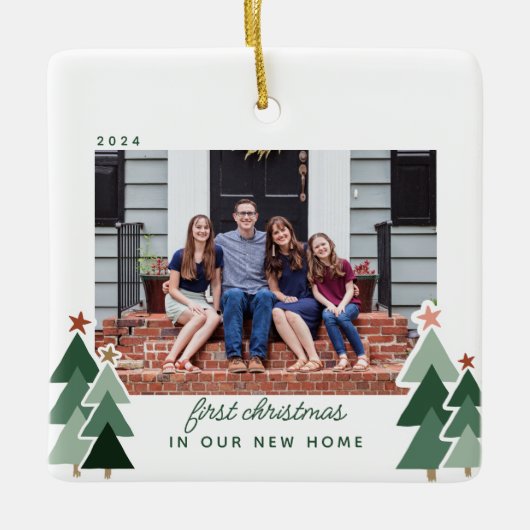 New Home First Kerstmis Rustic Trees Foto Keramisch Ornament (Voorkant)