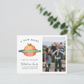 New Home We hebben Pumpkin Photo Holiday Moving Aankondigingskaart (Staand voorkant)