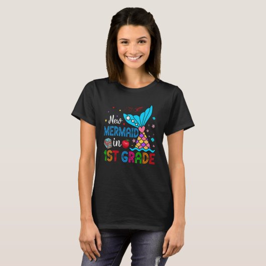 New Mermaid In 1st Grade Matching Mermaid  Student T-shirt (Voorkant volledig)