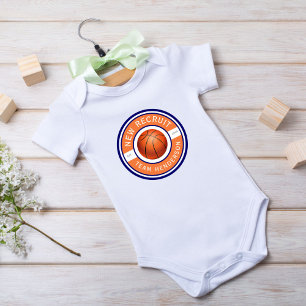 "New Recruit" Aangepaste familienaam basketbal log Romper