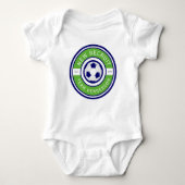 "New Recruit" Aangepaste familienaam groen voetbal Romper (Voorkant)