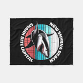 New Smyrna Beach_ Shark Bite Catal Graphic  Fleece Deken (Voorkant (Horizontaal))