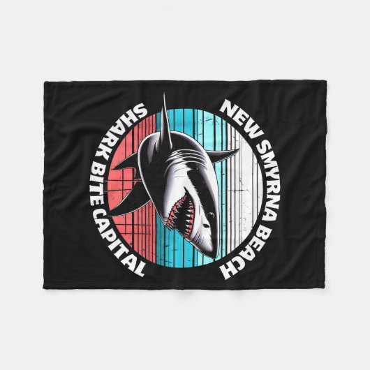 New Smyrna Beach_ Shark Bite Catal Graphic  Fleece Deken (Voorkant (Horizontaal))