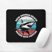 New Smyrna Beach_ Shark Bite Catal Graphic  Muismat (Met muis)
