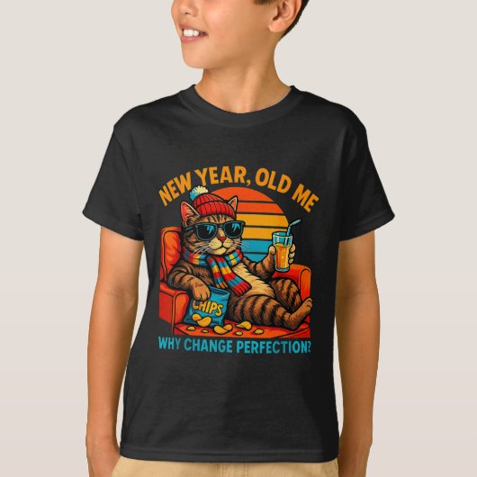 New Year Old Me Funny Cat Retro Lazy Meme Gift  T-shirt (Voorkant)
