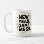 New year same mess koffiemok (Links)