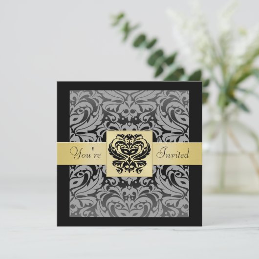New Years Black Mask Damask Gold Ribbon Uitnodigin Kaart (Staand voorkant)