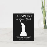 New York City 21ST Birthday Passport<br><div class="desc">Een leuke 21e verjaardag cadeau verrassing! Heb je een leuke manier nodig om een reis als geschenk te geven? Verstuur een paspoort met alle informatie. Ik heb twee foto's opgenomen die ik nam op een vakantie van NYC zodat je die foto's kunt houden of je eigen foto's kunt toevoegen. KLEUREN...</div>