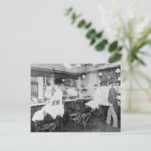 New York City Barber Shop, 1895 Briefkaart (Staand voorkant)