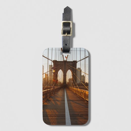New York City Brooklyn Bridge Sunrise Bagagelabel (Voorkant (verticaal))