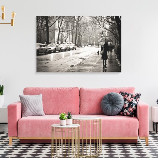 New York City - Rainy Day in Greenwich Village Canvas Afdruk (Insitu (Woonkamer))