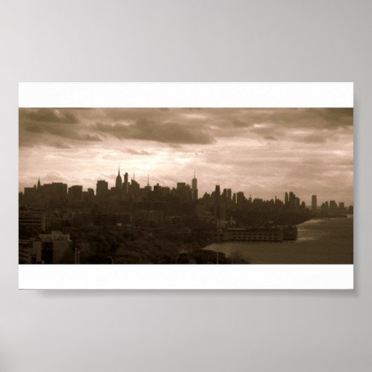 New York City Skyline in Sepia Tones Poster (Voorkant)