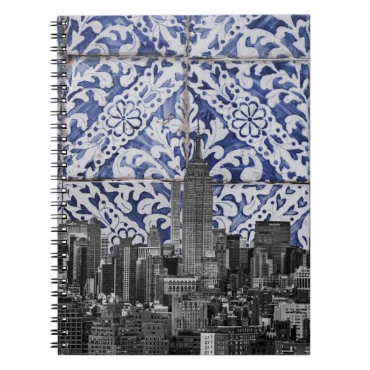 New York City Skyscrapers ontmoeten Portugese Tile Notitieboek (Voorkant)