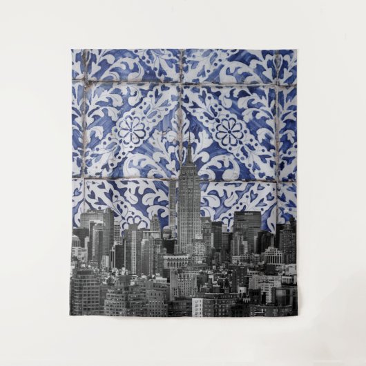 New York City Skyscrapers ontmoeten Portugese Tile Wandkleed (Voorkant)