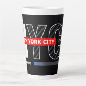 New York City Slogan Ever Upward T-Shirt Mok (Voorkant)