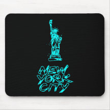New York City-standbeeld van de vrijheid neon-cyan