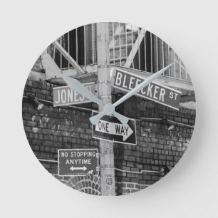 New York City Street Signs Clock Ronde Klok