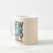 New York City Typografie Statue of Liberty Skyline Koffiemok (Voorkant links)
