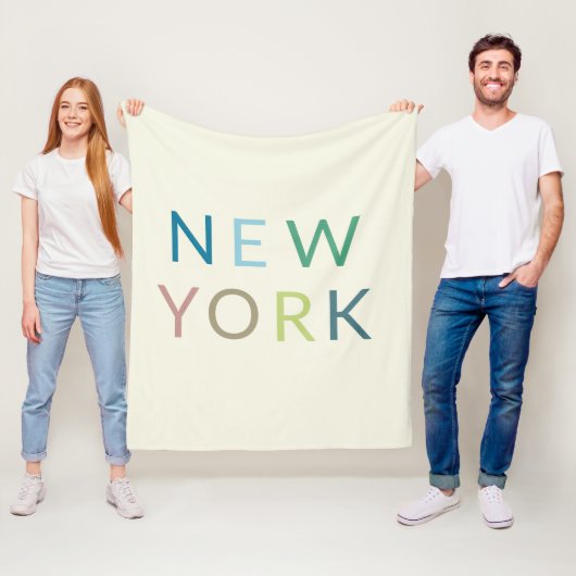 New York Colorful Text Fleece Deken (In situ)