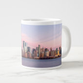 New York Evening Skyline Grote Koffiekop (Voorkant rechts)