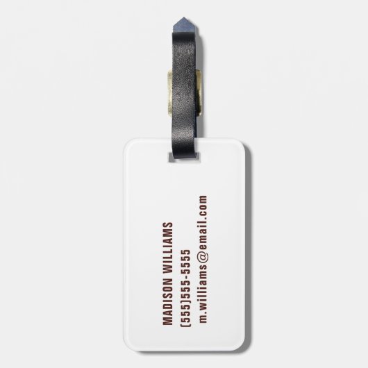 New York in Clouds - Donkerrood en groen Bagagelabel (Achterkant verticaal)