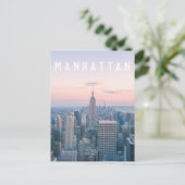 New York Manhattan Text Pink Blue Skyline Sunset Briefkaart (Staand voorkant)