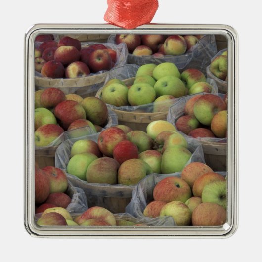 New York State Macintosh-appels in manden Metalen Ornament (Voorkant)