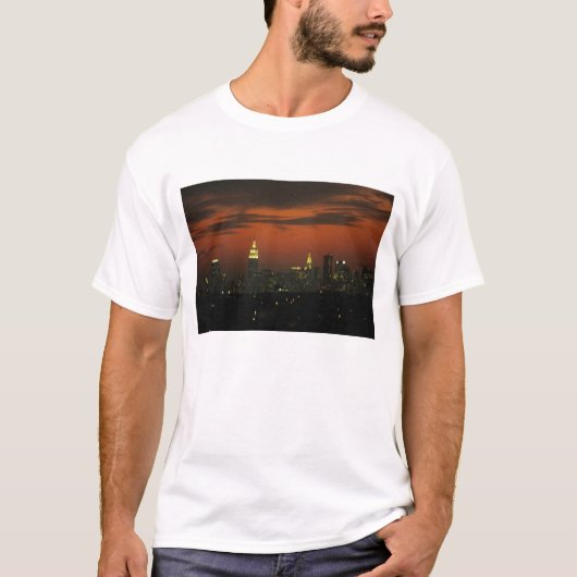 New York, Verenigde Staten. Skyline of uptown Manh T-shirt (Voorkant)